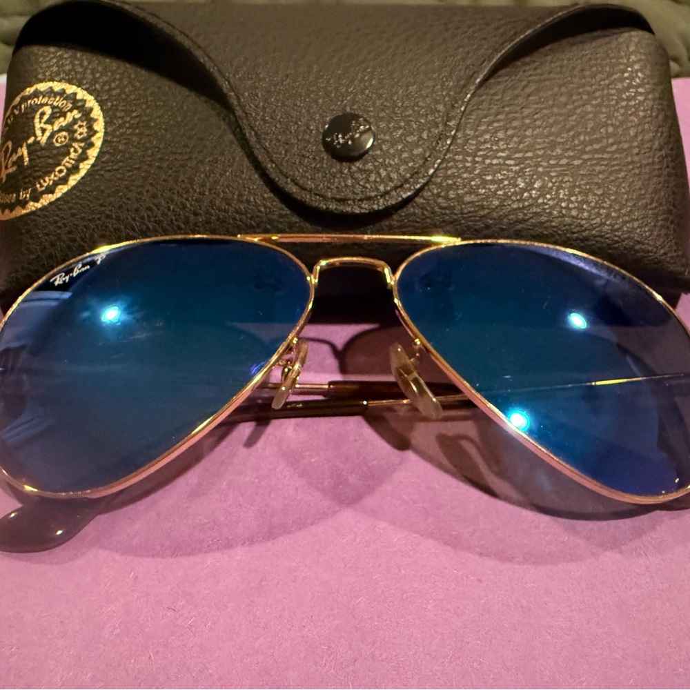 Ray Ban polarized blue lense aviator sunglasses - Picture 3 of 4